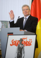 German President Joachim Gauck on 2 day visit to Poland - 26 Mar 2012