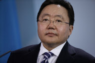 Merkel meets Mongolia President Elbegdorj