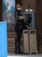 EXCLUSIVE... Exclusive: Evan Rachel Wood Takes In The Day Solo