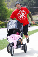 *EXCLUSIVE* Chuck Liddell and Guinevere : Work Out Buddies