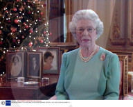 QUEEN ELIZABETH II DELIVERING CHRISTMAS MESSAGE, BRITAIN - DEC 2002