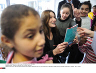 BONDY: Carla Bruni-Sarkozy visits a music classroom