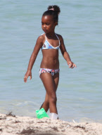 Sean 'P. Diddy' Combs Takes His Twins To The Beach