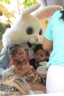 Jennifer Lopez Visits the Easter Bunny with her Children and Boyfriend Casper Smart 