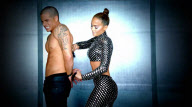 La cantante Jennifer Lopez baila con su nuevo novio el bailar¿n Casper Smart en el nuevo videoclip junto a Pitbull "Dance Again ft. Pitbull".