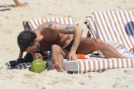 Marc Jacobs and boyfriend Harry Louis get romantic in Rio