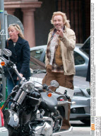 EXKLUSIV THOMAS GOTTSCHALK IN BERLIN UNTERWEGS