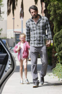 Ben Affleck loves his daughters and Apple products!