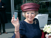 Königin Beatrix im Madurodam Miniaturpark in Den Haag