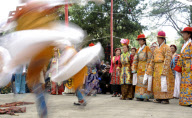 CHINA-LHASA-TIBETAN OPERA-HOLIDAY (CN)