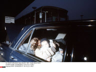 ROMY SCHNEIDER ET SA FILLE A ORLY