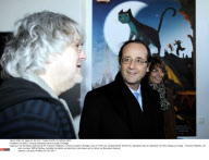 VALENCE: Francois Hollande visite le studio Folimage