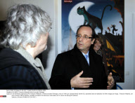 VALENCE: Francois Hollande visite le studio Folimage