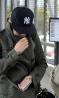 Scarlett Johansson Hides at LAX