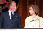 MADRID : Prado Palace : The spanish prime minister,Jose-Maria Aznar meet King Juan
