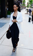 Rihanna goes to a tattoo parlor and then dinner