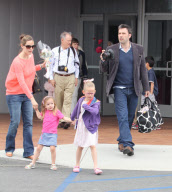 Ben Affleck joins Jennifer Garner and their girls at Violets ballet recital  
