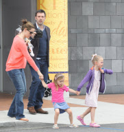 Ben Affleck joins Jennifer Garner and their girls at Violets ballet recital  