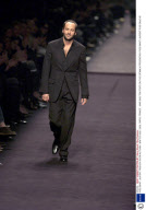 YVES SAINT LAURENT FASHION SHOW AUTUMN / WINTER 2002 / 2003, PARIS, FRANCE - MAR 2002