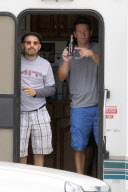 *EXCLUSIVE* Mark Wahlberg cools down with a VAMPT!
