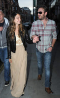 Exkl: Caleb Followill und seine Ehefrau Lily Aldridge beim Scotts Restaurant in London
