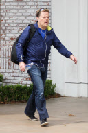 Eddie Izzard Strolls The Grove