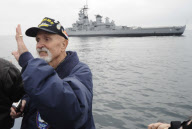 USS Iowa arrvies in Los Angeles