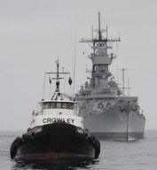 USS Iowa arrvies in Los Angeles