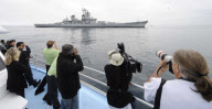 USS Iowa arrvies in Los Angeles