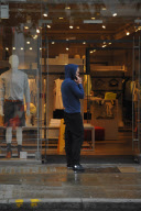 Exclusive  Fredrik Ferrier's mummy takes him shopping