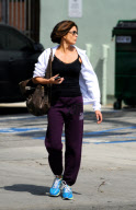Teri Hatcher Braves The Wind To Run Errands