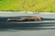 Nake Man gets arrested near Orlando Bloom's House