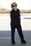 Gloria Estefan departs from LAX in a good mood