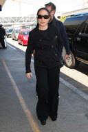 Gloria Estefan departs from LAX in a good mood
