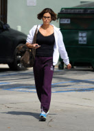 Teri Hatcher Braves The Wind To Run Errands