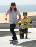 Shaun White Filming A Skate Video In Venice Beach