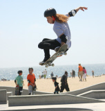 Shaun White Filming A Skate Video In Venice Beach