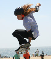 Shaun White Filming A Skate Video In Venice Beach