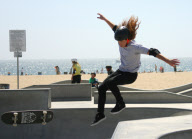 Shaun White Filming A Skate Video In Venice Beach