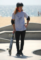 Shaun White Filming A Skate Video In Venice Beach