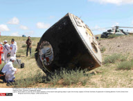 CHINE: Shenzhou-9 spacecraft landed