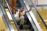 *EXCLUSIVE* Willow Smith get's jiggy with it on an escalator at Barnes and Noble