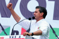 Mexico's Pena Nieto campaigns for Presidency