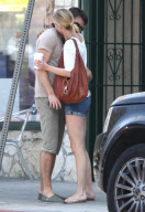 EXCLUSIVE... Exclusive: Emily VanCamp And Josh Bowman Share A Kiss After Brunch