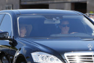 *EXCLUSIVE* Jennifer Aniston and Justin Theroux shop for furniture in WEHO