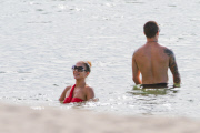 *EXCLUSIVE* Jennifer Lopez  sexy bikini body 