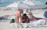 GIOVANI DOS SANTOS ENJOY VACATIONS IN CANCUN BEACHES WITH HIS GIRLFRIEND