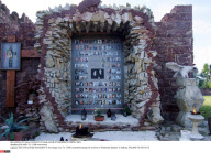 POLAND: TU 154M monument