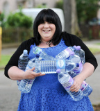 Sasha Kennedy ist süchtig nach Wasser