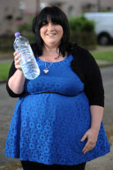 Sasha Kennedy ist süchtig nach Wasser